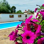 Villa \